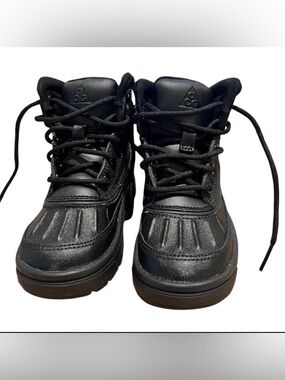 Nike Woodside 2 high ACG Boots toddler NWOT